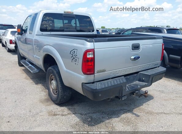 1FT7X2B67GEC18036 2016 FORD F-250 Серебряный Задняя левая четверть