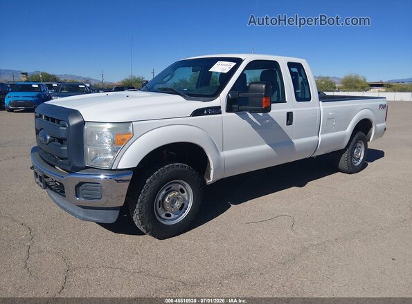 1FT7X2B68GED02981 2016 FORD F-250 White Przód lewy
