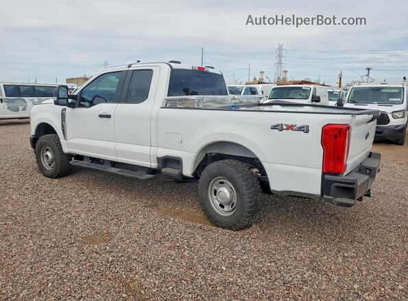 1FT7X2BA1TED05106 2026 FORD F250 Белый Задняя левая четверть