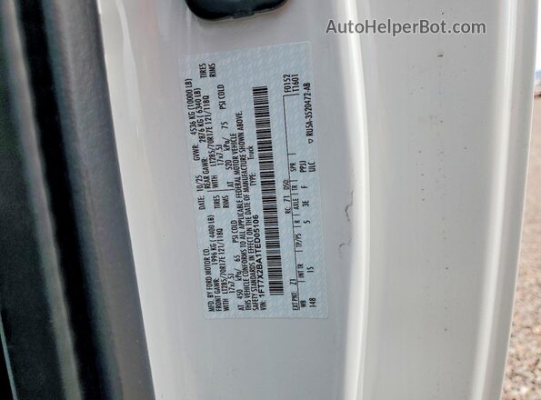 1FT7X2BA1TED05106 2026 FORD F250 Белый Вид подкапотного пространства