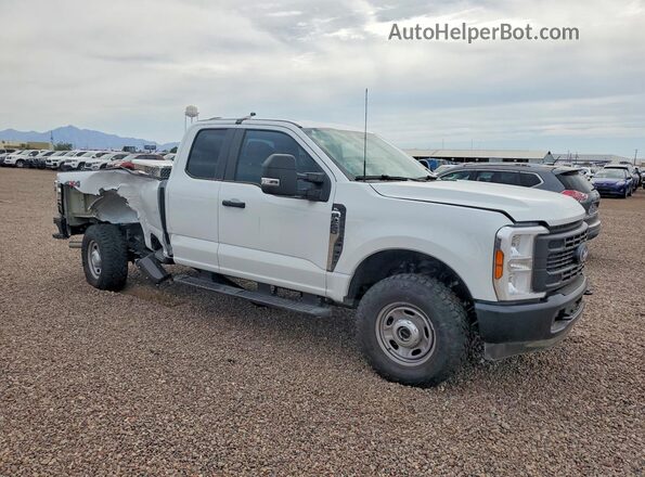 1FT7X2BA1TED05106 2026 FORD F250 Белый Передняя правая четверть