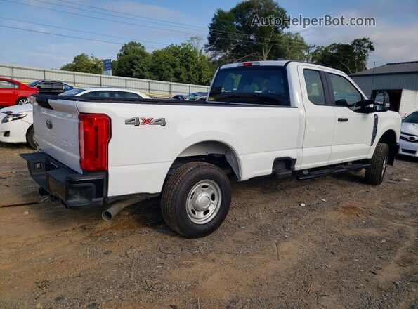 1FT7X2BA7TEC99585 2026 FORD F250 White Հետևի աջ