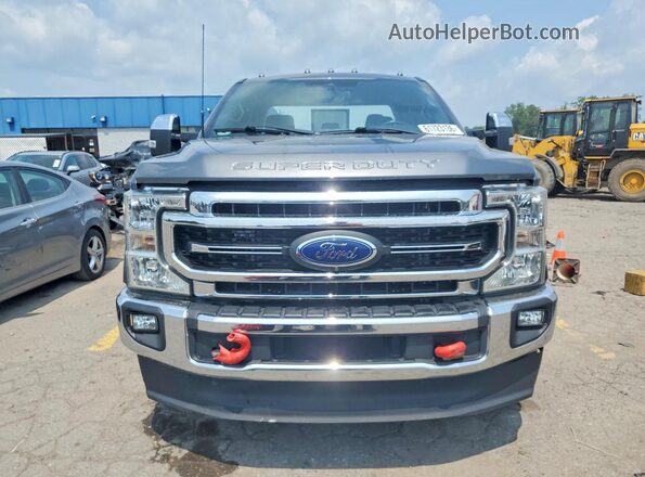 1FT7X2BN6NEE79940 2022 FORD F250 Silver Widok z przodu