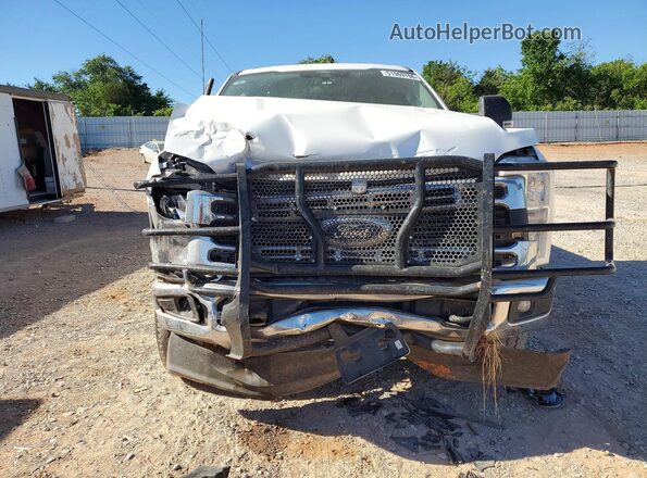 1FT7X2BNXREC97907 2024 FORD F250 White Դիմացի տեսք