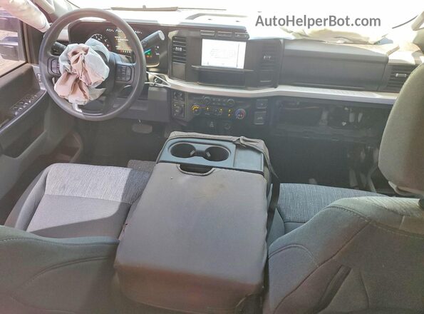 1FT7X2BNXREC97907 2024 FORD F250 White Առջևի վահանակի տեսք