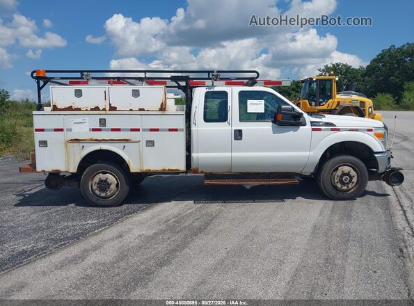 1FT7X3B60GEA31808 2016 FORD F350 Белый Вид щитка приборов