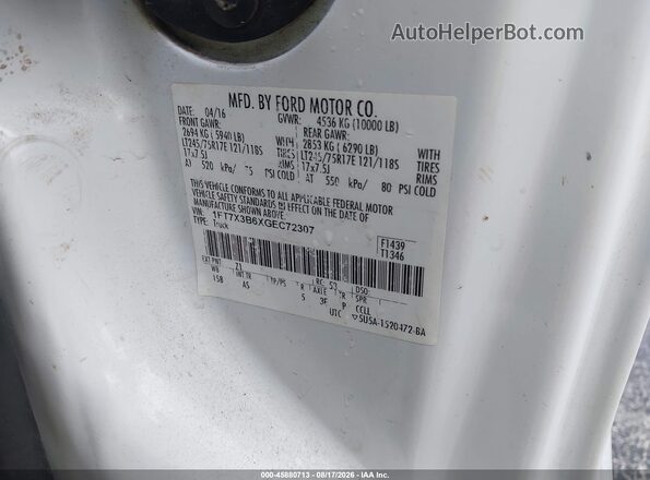 1FT7X3B6XGEC72307 2016 FORD F350 Белый Вид подкапотного пространства