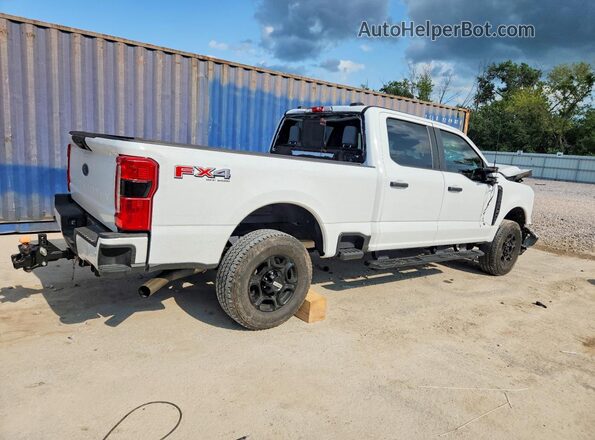 1FT8W2BA2REE78827 2024 FORD F250 White Задня права чверть