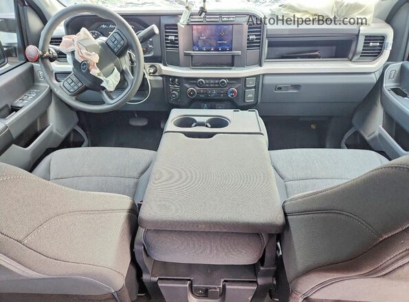 1FT8W2BA2REE78827 2024 FORD F250 White Вид панелі приладів