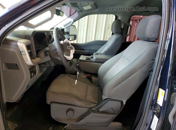 1FT8W2BAXPED15923 2023 FORD F250 Blue Front interior view