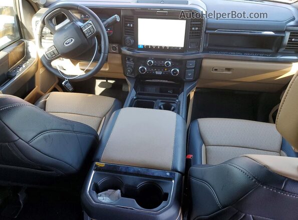 1FT8W2BN5TEC00367 2026 FORD F250 Red Вид панелі приладів