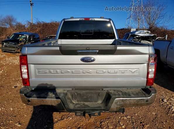 1FT8W2BT0NEG29806 2022 FORD F250 Серебряный Вид сзади