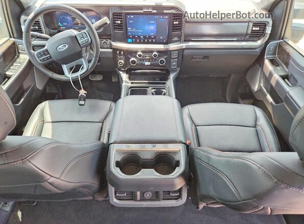 1FT8W2BT0TEC44307 2026 FORD F250 Charcoal Вид панелі приладів