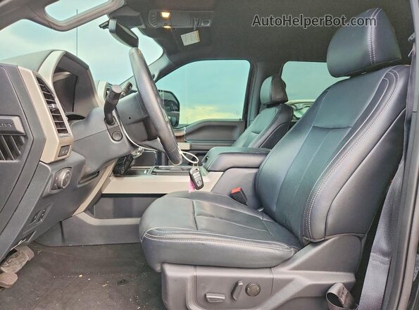 1FT8W2BT2NEG22517 2022 FORD F250 Black Front interior view