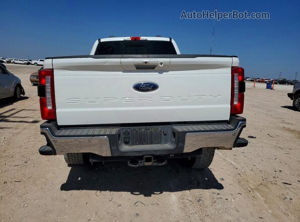 1FT8W2BT4RED42622 2024 FORD F250 White უკანა ხედი