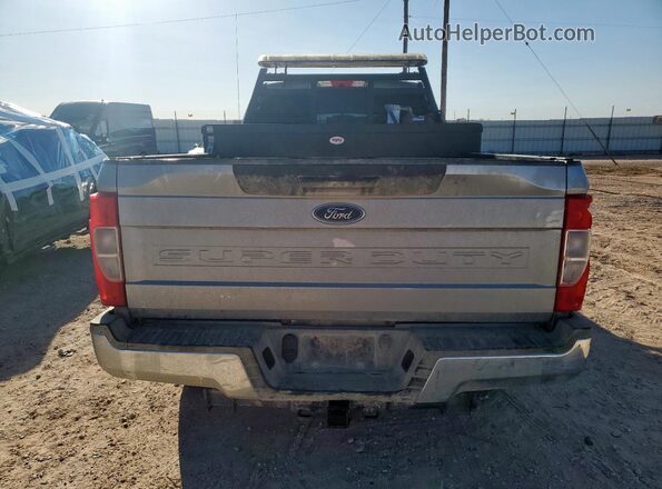 1FT8W2BT9NEE50163 2022 FORD F250 Silver Rear view