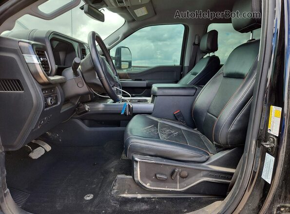 1FT8W2BTXREE20773 2024 FORD F250 Black Vista interior delantera