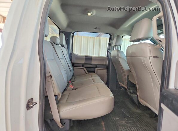 1FT8W3B68JEC18096 2018 FORD F350 Белый Вид задних сидений