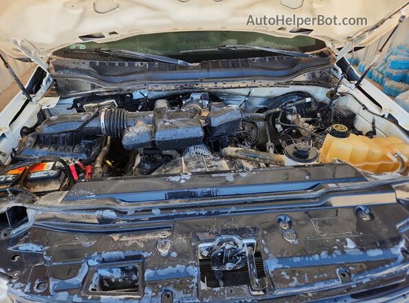 1FT8W3B68JEC18096 2018 FORD F350 Белый Вид задней части салона