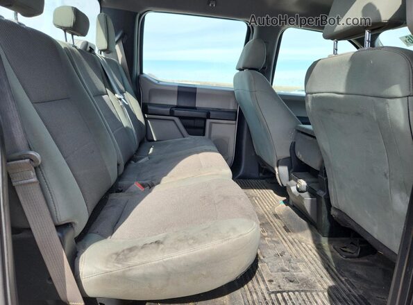 1FT8W3B6XHEF24940 2017 FORD F350 Белый Вид задних сидений