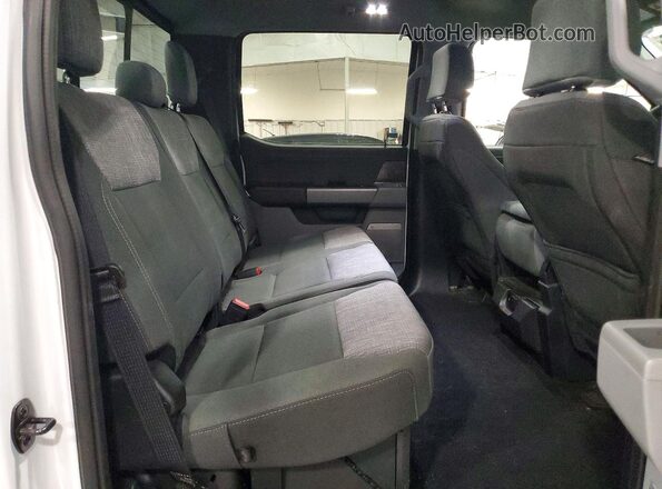 1FT8W3BN0PEE06823 2023 FORD F350 Белый Вид задних сидений