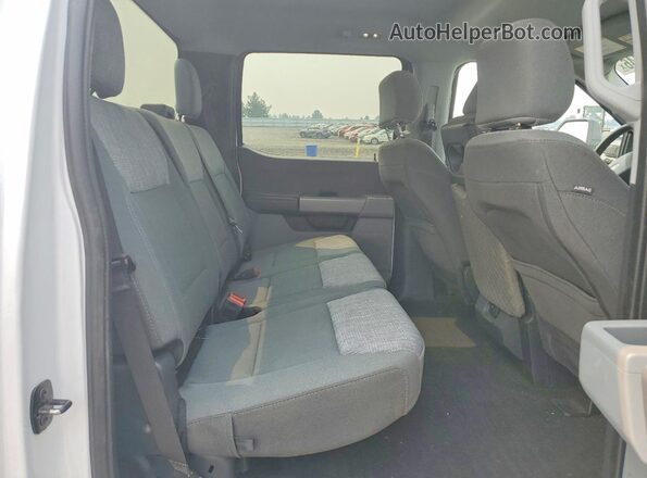 1FT8W3BN5REE10238 2024 FORD F350 White Вид задніх сидінь