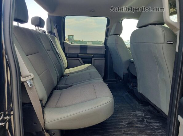 1FT8W3BT0JEC78699 2018 FORD F350 Черный Вид задних сидений