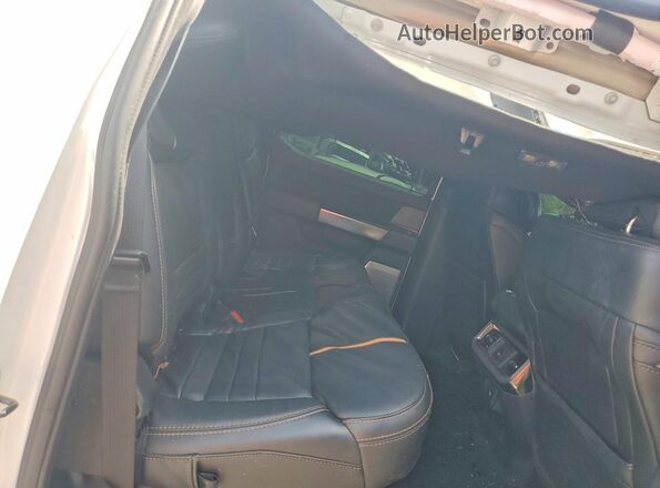 1FT8W3BT1RED57102 2024 FORD F350 White Rear seats view