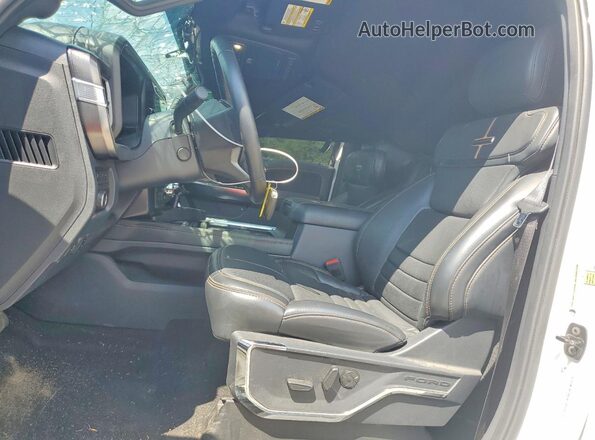 1FT8W3BT1RED57102 2024 FORD F350 White Front interior view
