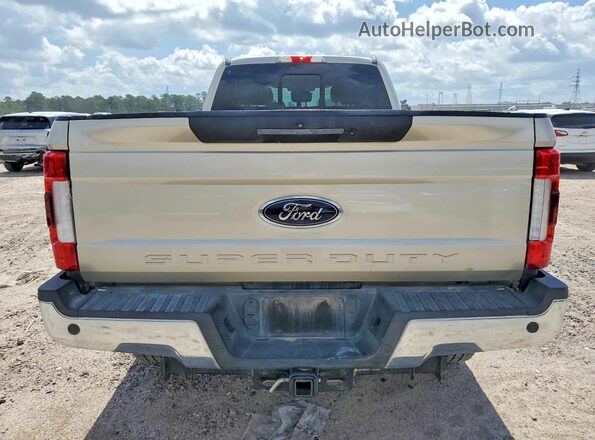 1FT8W3BT6JEC18037 2018 FORD F350 Желто-коричневый Вид сзади