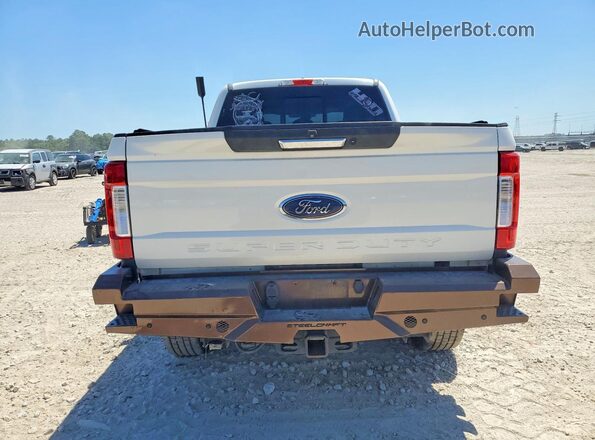 1FT8W3BTXHEB28612 2017 FORD F350 Белый Вид сзади