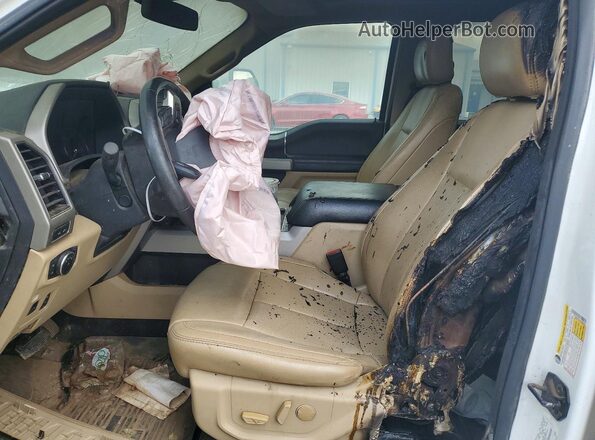 1FT8W4DT2LEC68262 2020 FORD F450 White Front interior view