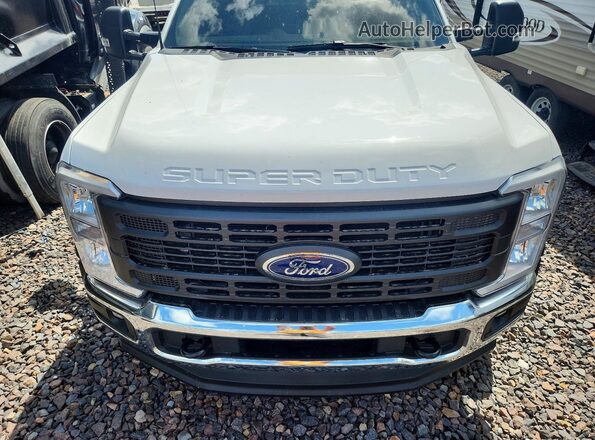 1FT8W4DT3TEC88357 2026 FORD F450 Белый Вид задней части салона