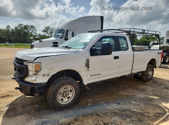 1FT8X2BT7LEE86945 2020 FORD F250 White 