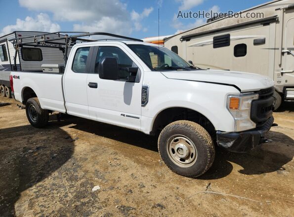 1FT8X2BT7LEE86945 2020 FORD F250 White 