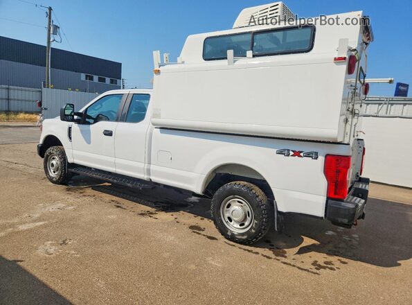 1FT8X3B60MED32563 2021 FORD F350 White Rear left