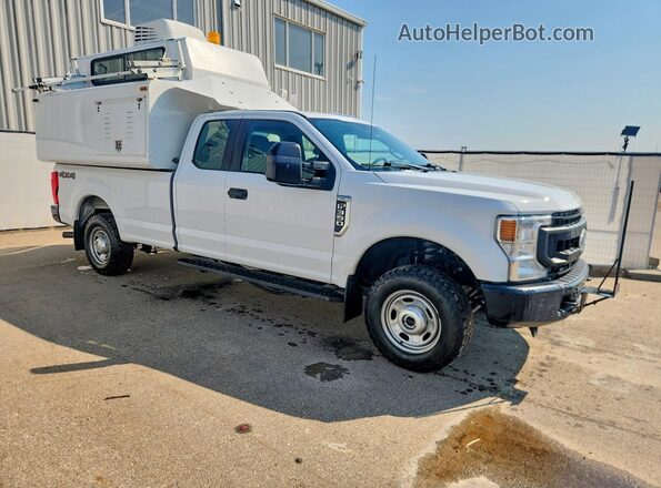 1FT8X3B60MED32563 2021 FORD F350 White Front right