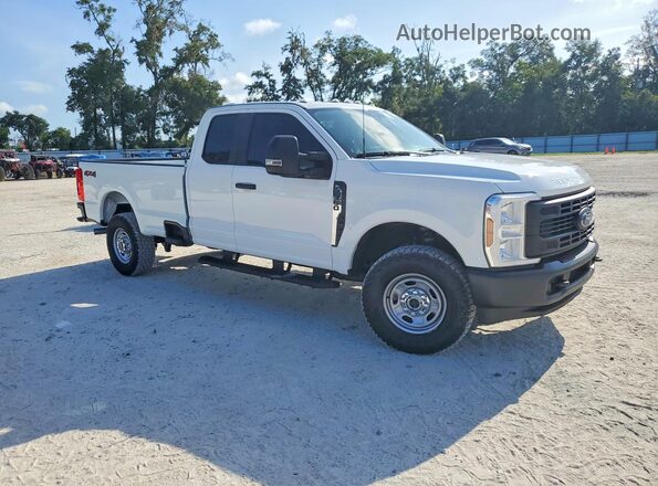 1FT8X3BA9REC90244 2024 FORD F350 Белый Передняя правая четверть