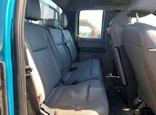 1FT8X3BN5NEF44884 2022 FORD F350 Teal უკანა სავარძლების ხედი