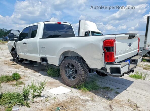 1FT8X3BT8SEE09909 2025 FORD F350 Белый Задняя левая четверть
