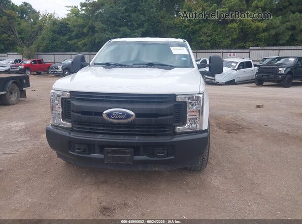 1FTBF2A61HED16866 2017 FORD F-250 White Widok zestawu wskaźników