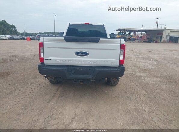 1FTBF2A61HED16866 2017 FORD F-250 White 