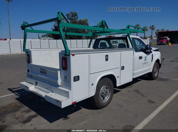 1FTBF2A62JEB11594 2018 FORD F-250 Белый Задняя правая четверть