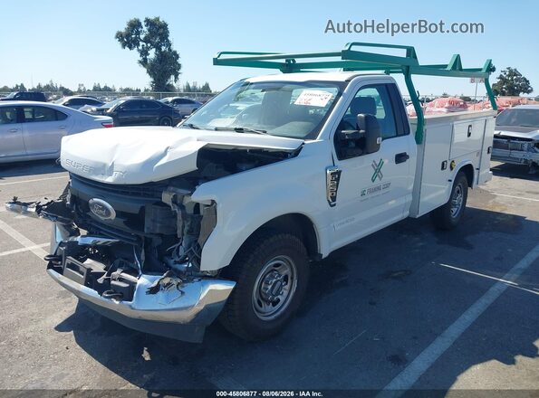 1FTBF2A62JEB11594 2018 FORD F-250 Белый Передняя левая четверть