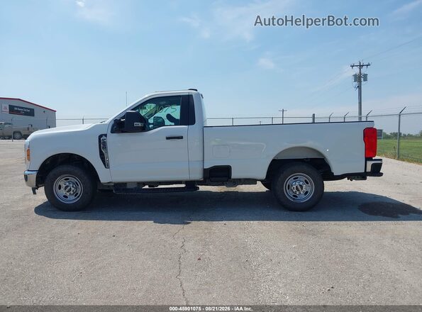 1FTBF2AA4REC60864 2024 FORD F-250 Белый Панорамный вид салона 360°