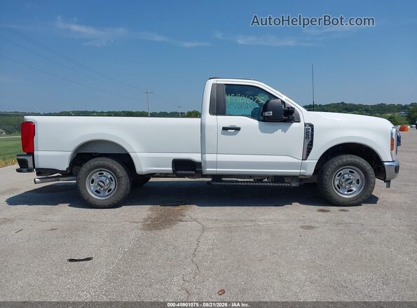 1FTBF2AA4REC60864 2024 FORD F-250 Белый Вид задней части салона