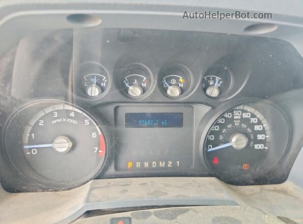 1FTBF2B60GEB17224 2016 FORD F250 White Widok zestawu wskaźników