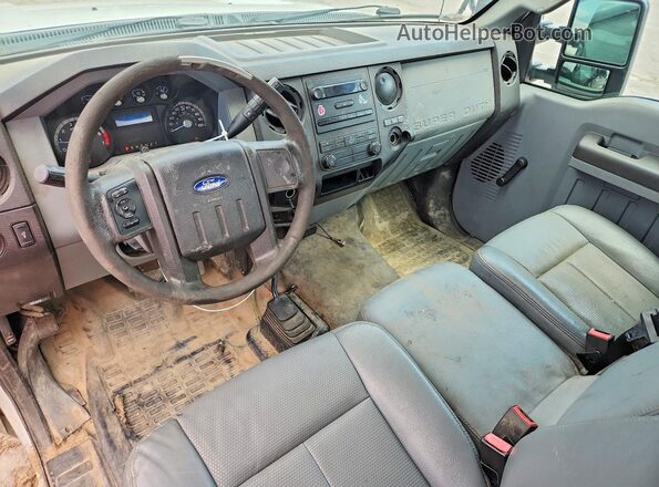 1FTBF2B60GEC17307 2016 FORD F250 White Առջևի վահանակի տեսք