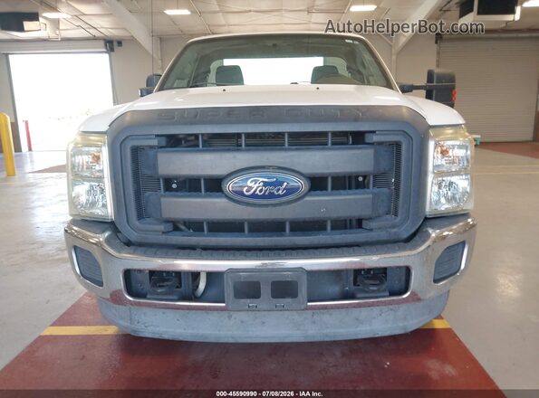 1FTBF2B66GEC75714 2016 FORD F-250 White წინა ხედი