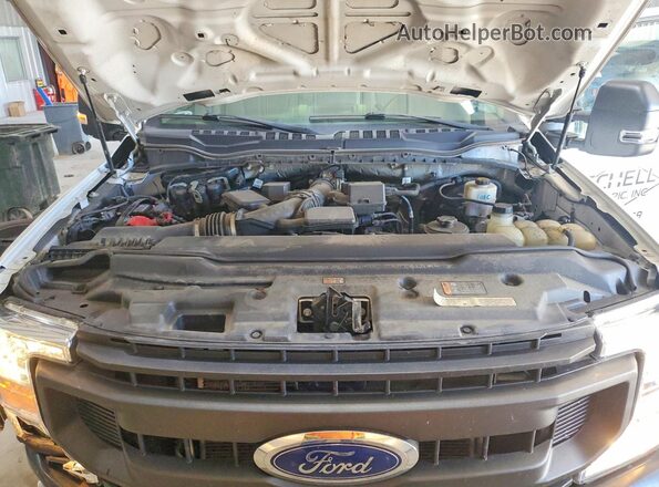 1FTBF2B6XNED58107 2022 FORD F250 White Vista interior trasera